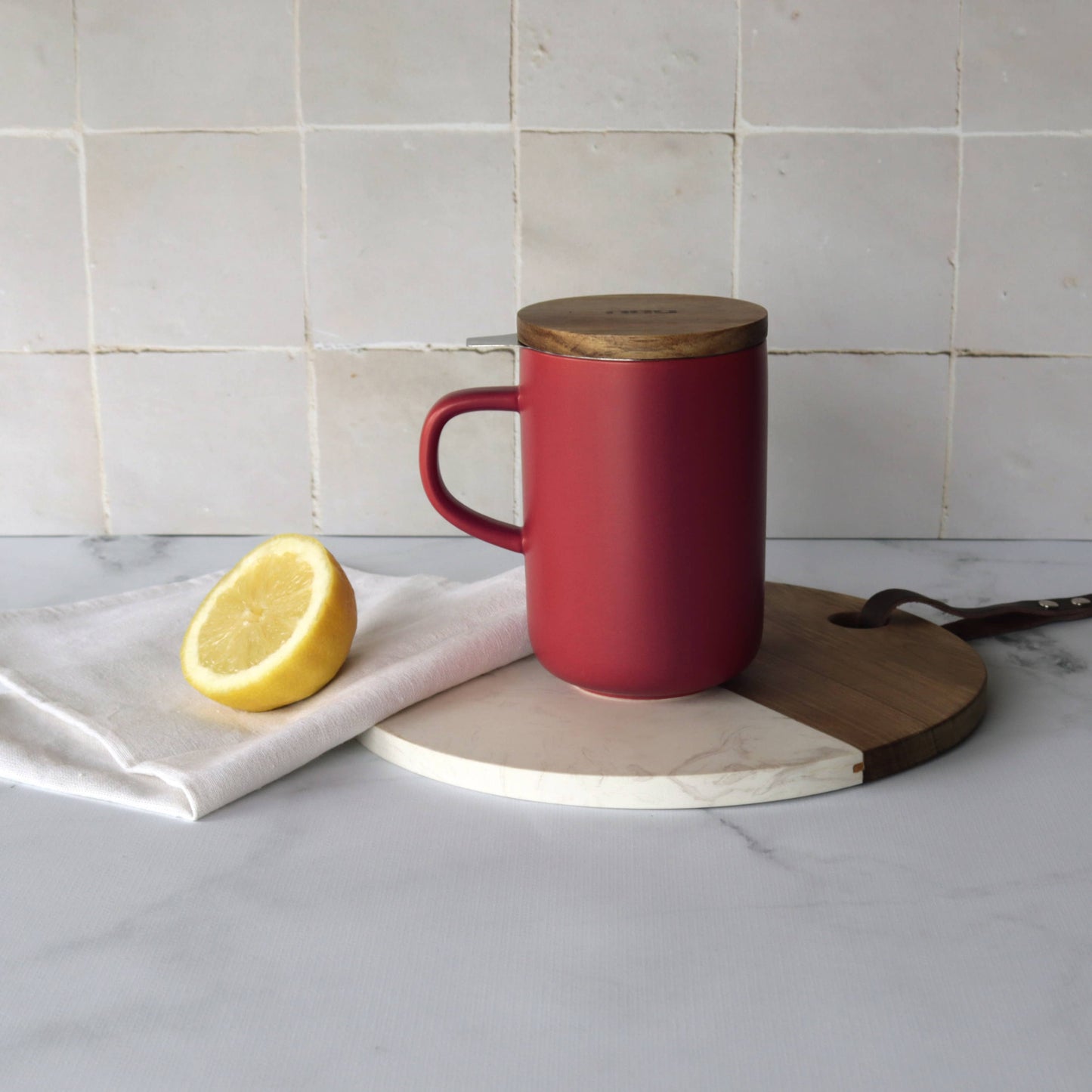 Burgundy stoneware tea pot with acacia lid