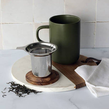 Khaki stoneware tea pot with acacia lid