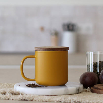 Yellow sandstone tea pot